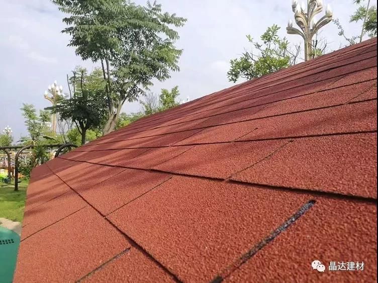 坡屋面用什么瓦？瀝青瓦了解一下——超全干貨一篇速成！瀝青瓦完全使用攻略，敬上