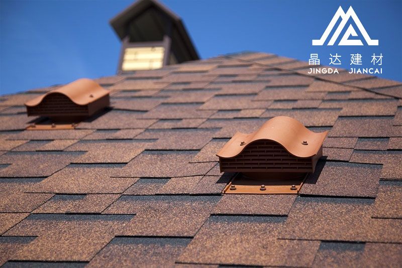 晶達油氈瓦的優(yōu)勢在哪里？如何挑選優(yōu)質的油氈瓦？